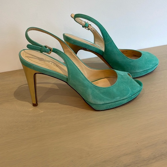 Cole Haan heels - Picture 2 of 5